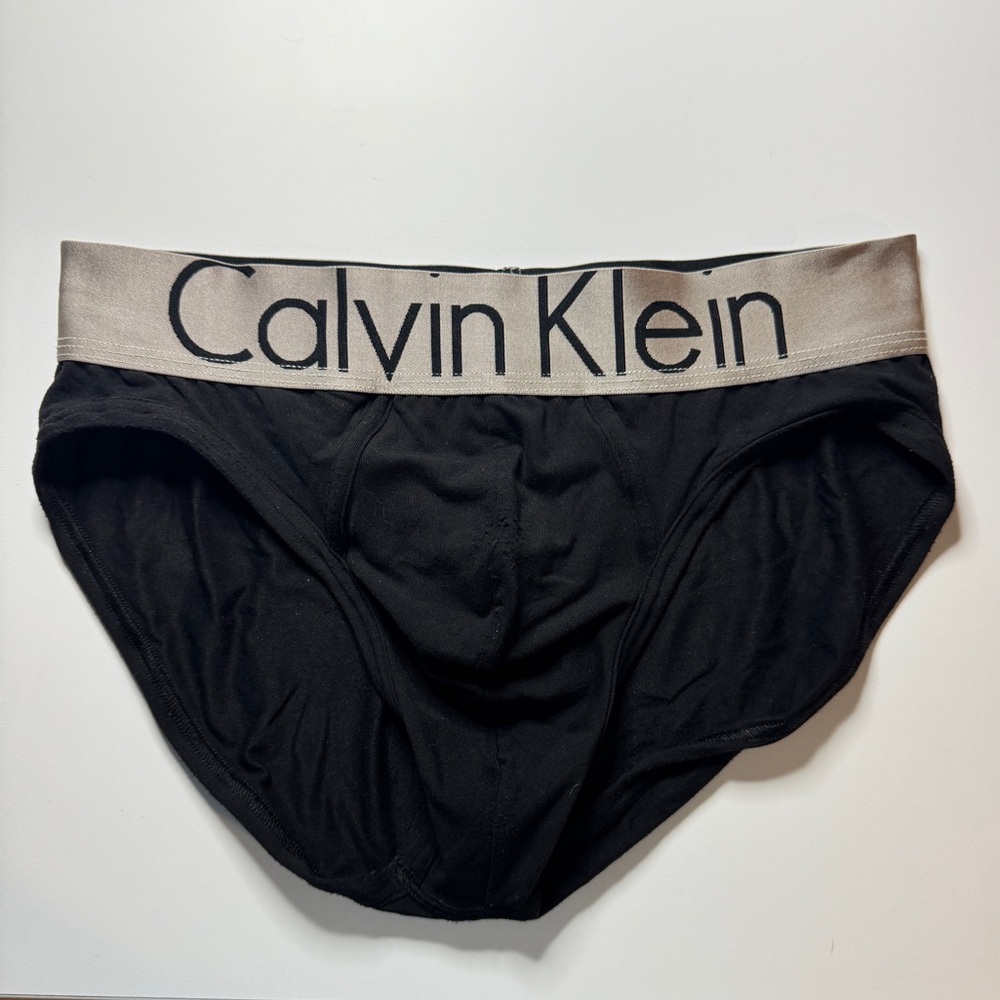 Calvin Klein Men's Steel Micro Hip Briefs in Black with Gray Waistband